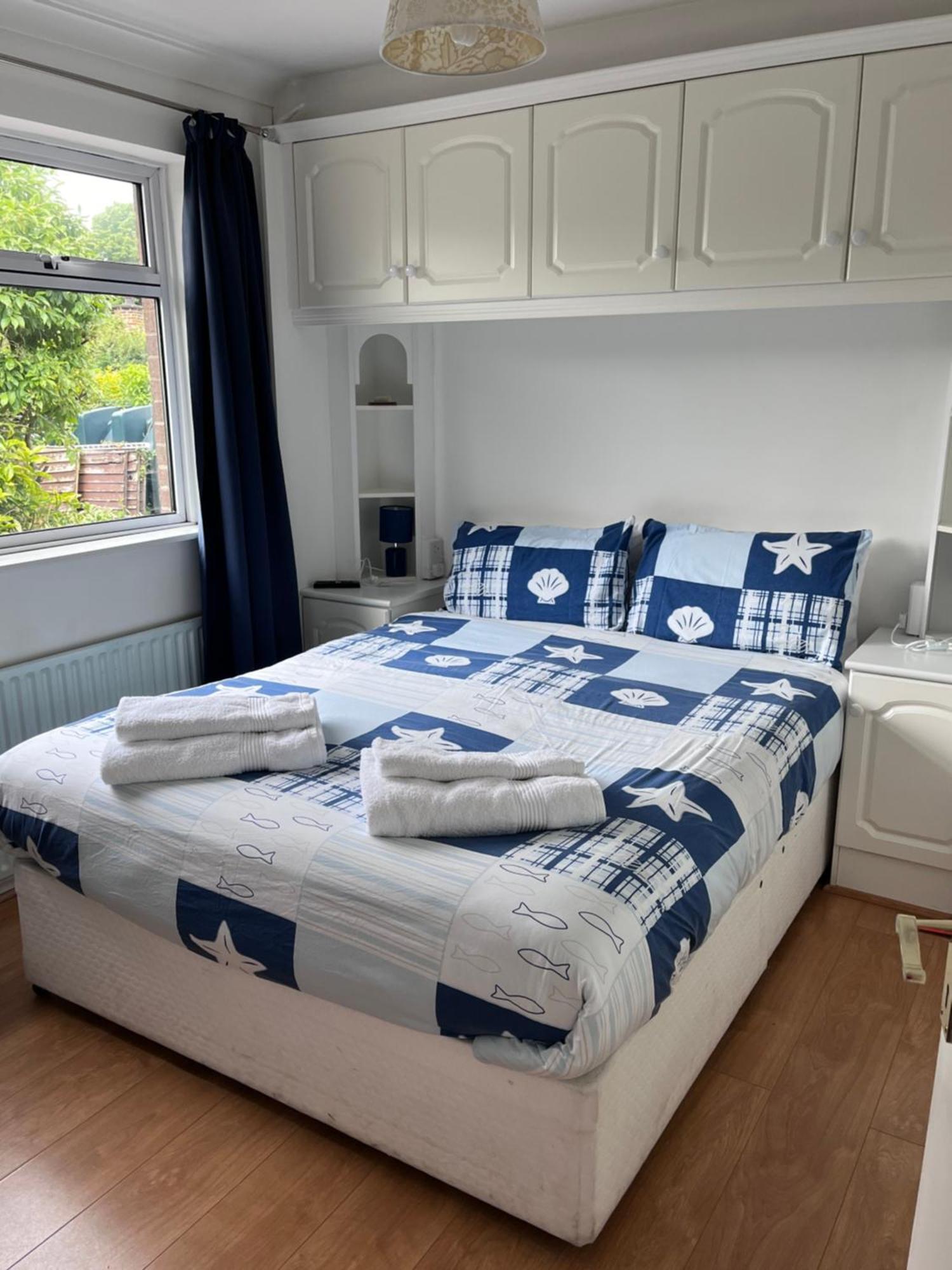 Spacious 5 Double Bed Bedroom Bungalow Near Belfast Lisburn Εξωτερικό φωτογραφία